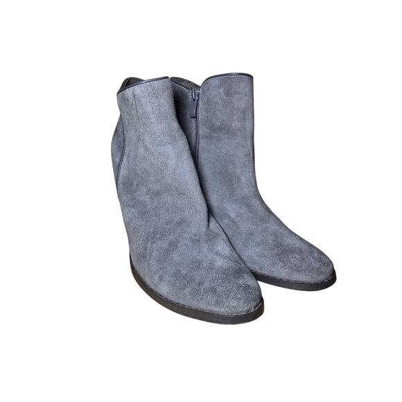 Very Volatile Womens Sz 10 Whitby Ankle Boots Gray Demi Wedge Zip Suede Leather - Picture 3 of 9